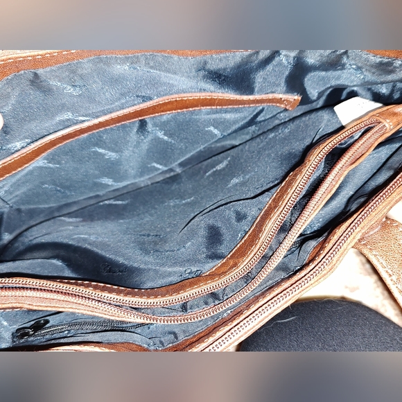 Ashwood Genuine Leather Purse ✨Excellent Condition✨ - Picture 5 of 8